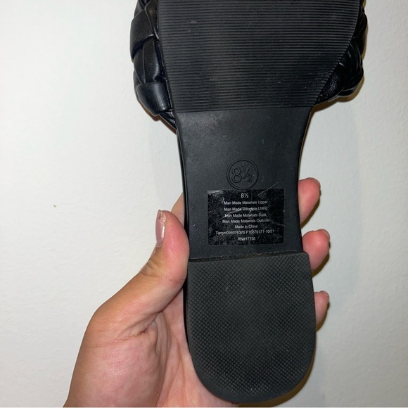 A New Day Sandals - Picture 2 of 3